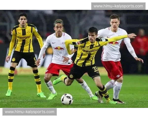 德甲经典对决：多特蒙德与科隆的恩怨情仇，一场足球的盛宴！